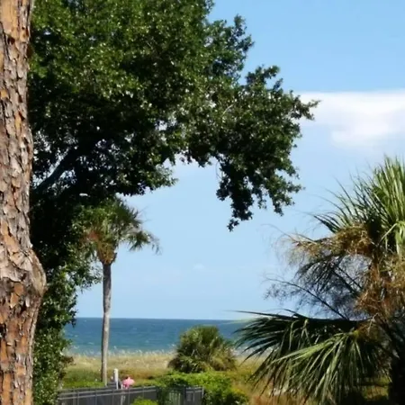 Shorething! Beachside Retreat W/ Bikes, Chairs